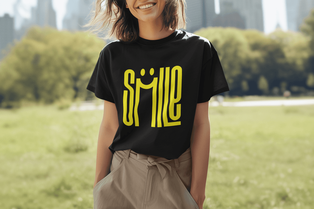 SMILE T SHIRT